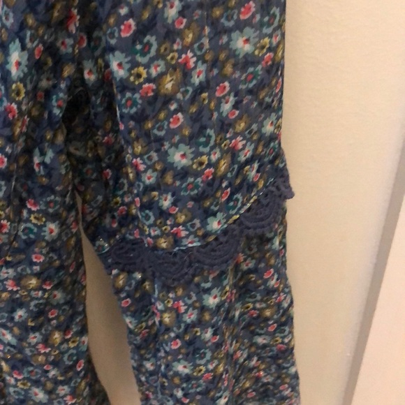 Blue floral top XS - Picture 5 of 6